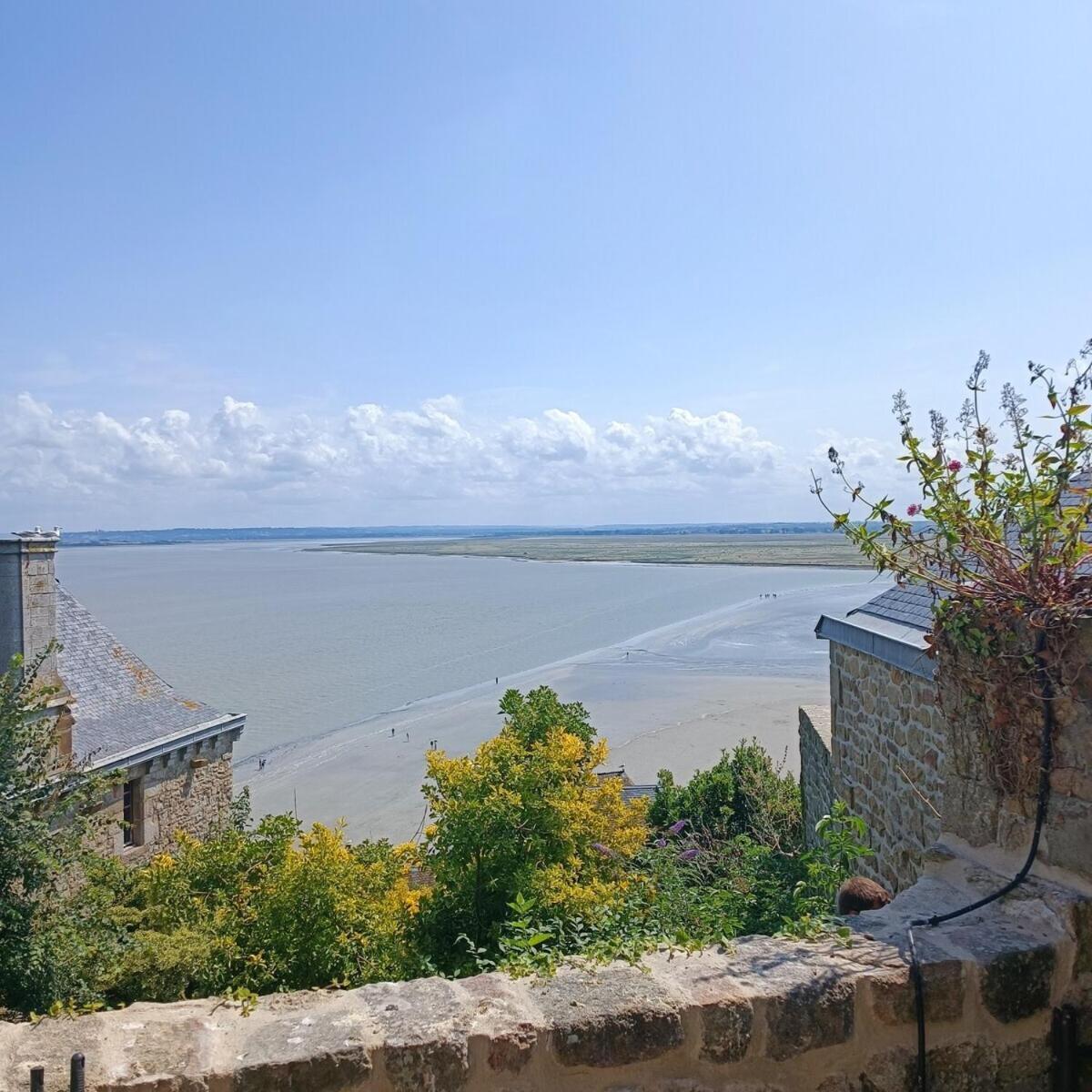 Chez Adele Villa Mont-Saint-Michel Buitenkant foto
