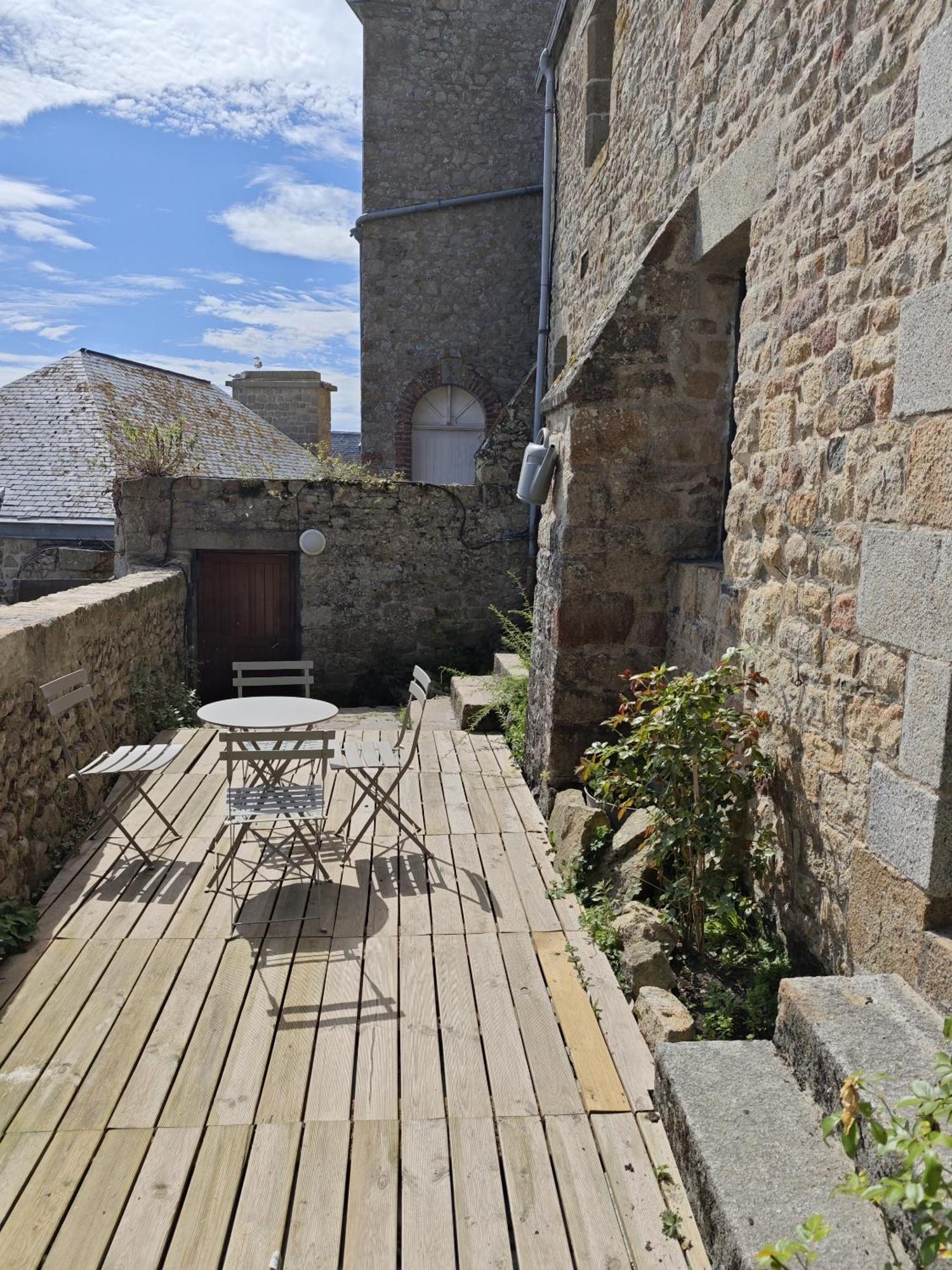 Chez Adele Villa Mont-Saint-Michel Buitenkant foto