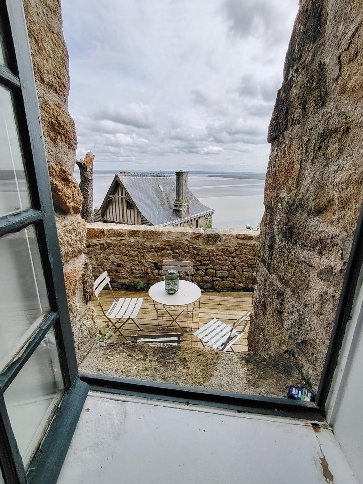 Chez Adele Villa Mont-Saint-Michel Buitenkant foto